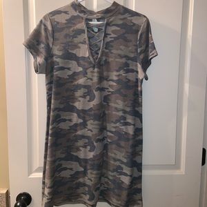 Alyo Camo dress
